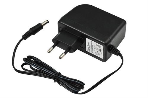 Alimentatore a spina DC 12V 2A
