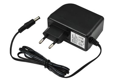 Alimentatore a spina DC 12V 2A